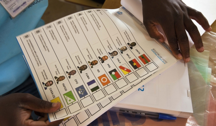 Houve fraude nas eleições em Angola? Alguns membros da CNE dizem que sim