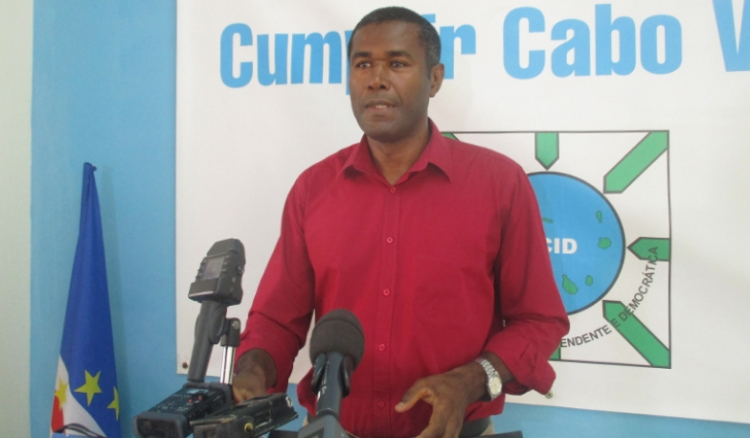 UCID critica aumento do preço dos transportes marítimos entre São Vicente e Santo Antão