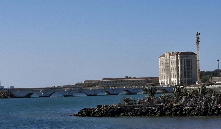 Macau Legend garante que não desistiu de hotel-casino na Praia