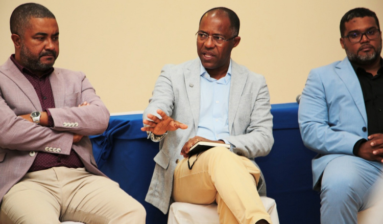 Francisco Carvalho: “Maior projeto social de qualquer país é o emprego”