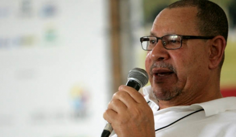 Germano Almeida em quarentena para despiste do novo coronavírus