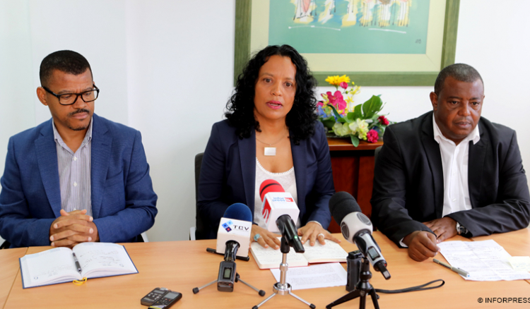 Santiago vai ser alvo de inquérito sobre concentração de contaminantes químicos nos alimentos