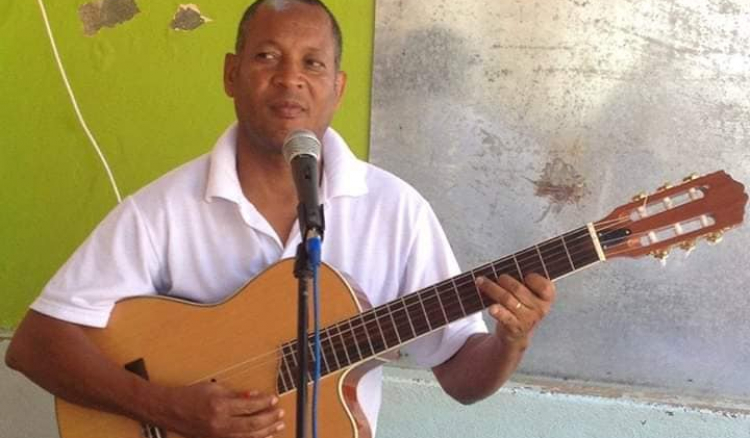 Nôs kasa, nôs santuariu!