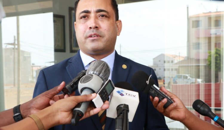 Lourenço Lopes garante cobertura imparcial e de qualidade das eleições legislativas de 17 de Maio