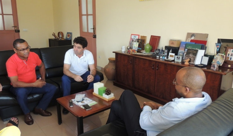 Empresários portugueses querem investir em Santa Catarina