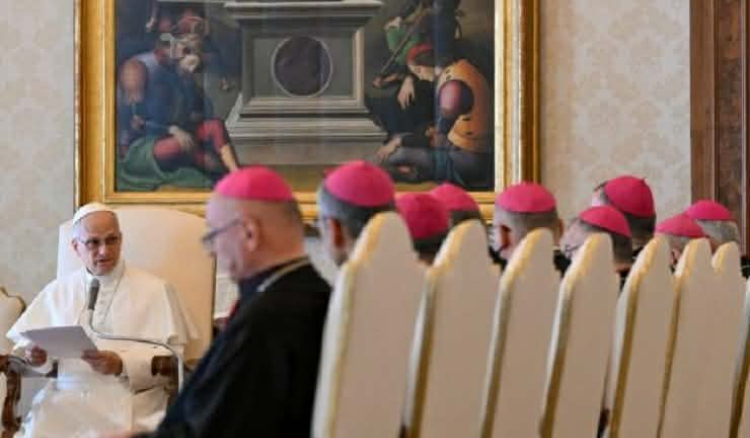 Leão XIV: Deus não abençoa guerras e cristãos não apoiam quem lança bombas