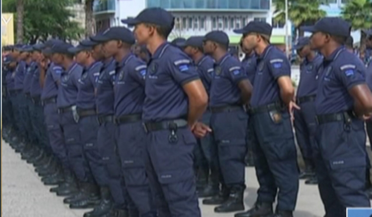 Polícia Nacional ameaça entrar em greve geral nas vésperas do fim do Ano
