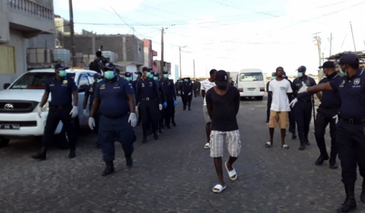 Sete detidos por desobediência. Boa Vista em quarentena obrigatória