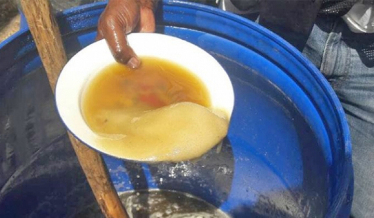 Praia. IGAE desmantela unidade de produção ilegal de grogue