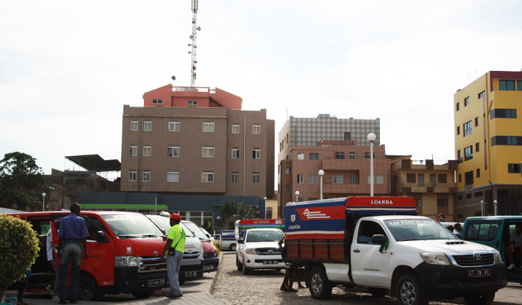 Emigração responsável por redução do fluxo de passageiros em Assomada