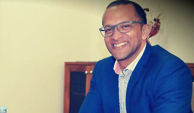 Comunicação social. Um governo extraterreno ou um ministro das galáxias?...