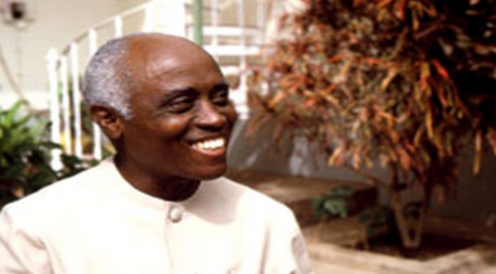 ACOLP. Valor de Aristides Pereira no processo de desenvolvimento do país pouco conhecido