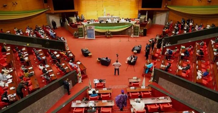 Parlamento da CEDEAO debate eleições directas e analisa relatórios regionais