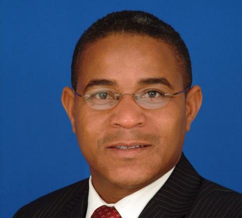 Que modelo de Administração Pública o MpD, efetivamente, defende para Cabo Verde?