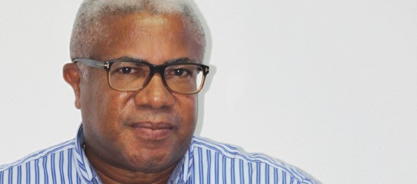 A desconstrução de Santiago