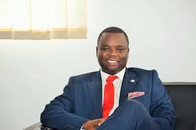 Herménio Fernandes. Um político caro!